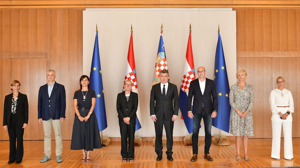 Predsjednik-Milanović-primio-predstavnike-Riječkog-sportskog-saveza-2