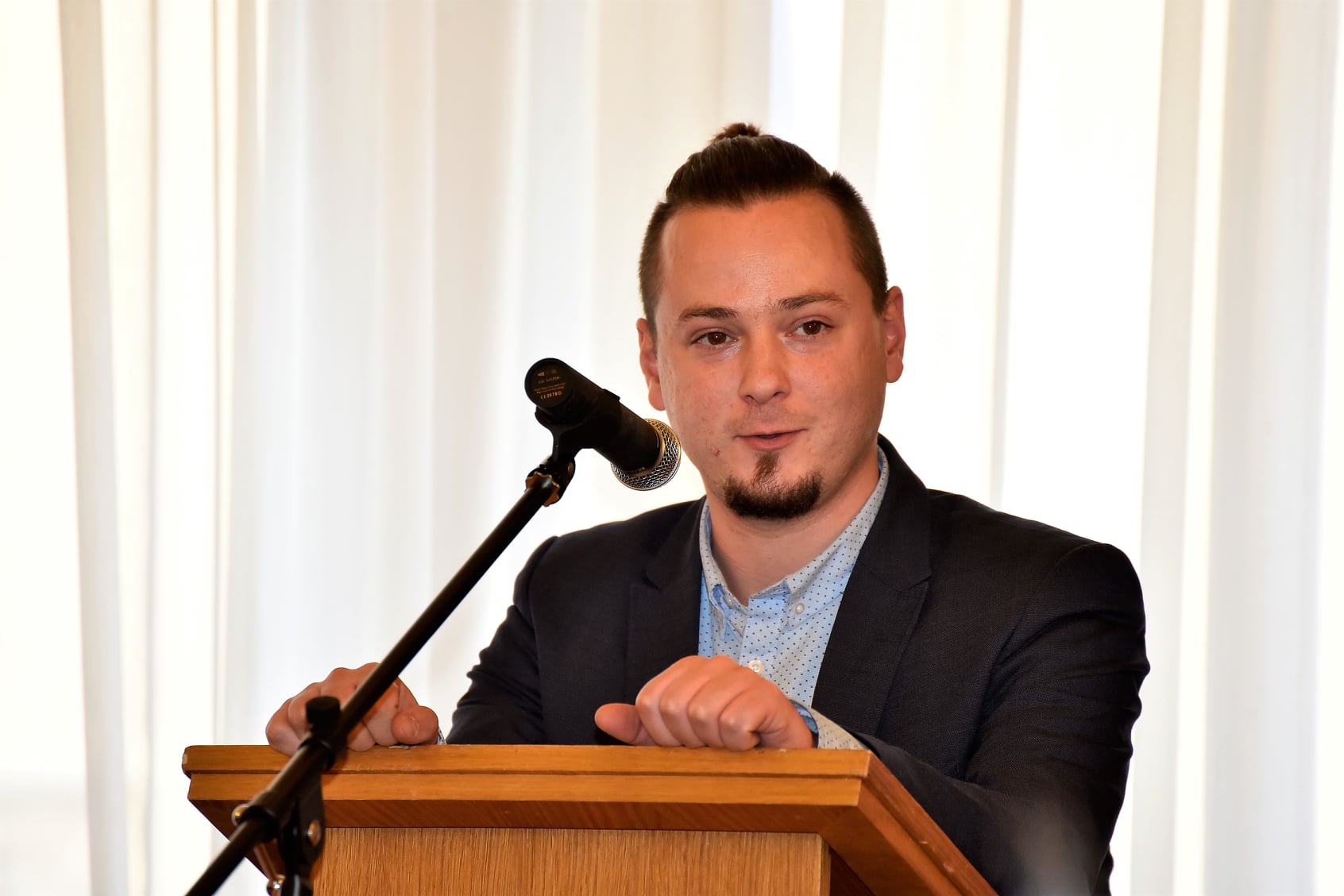 dragan medarić gimnazija