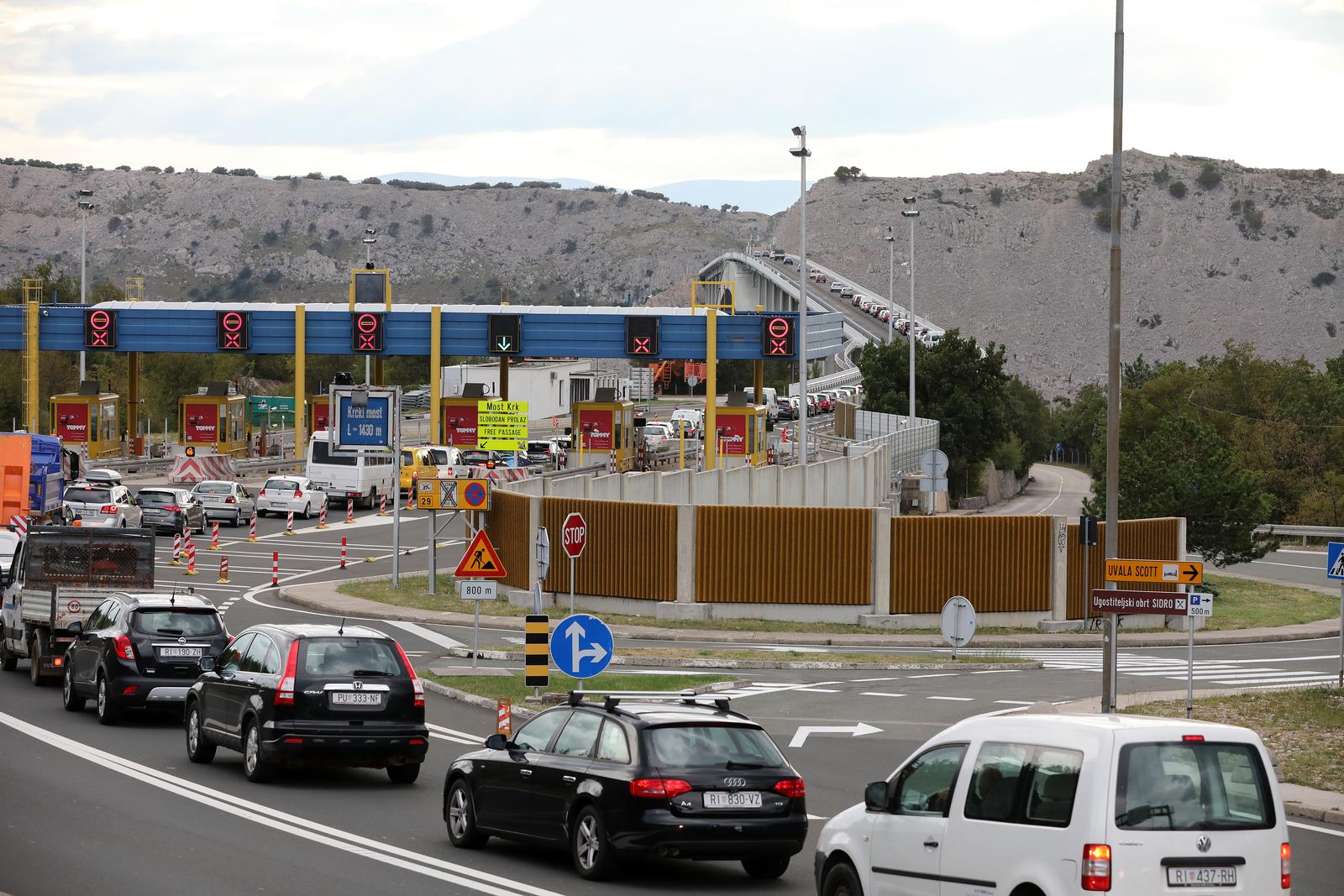 PXL_081021_90084207
