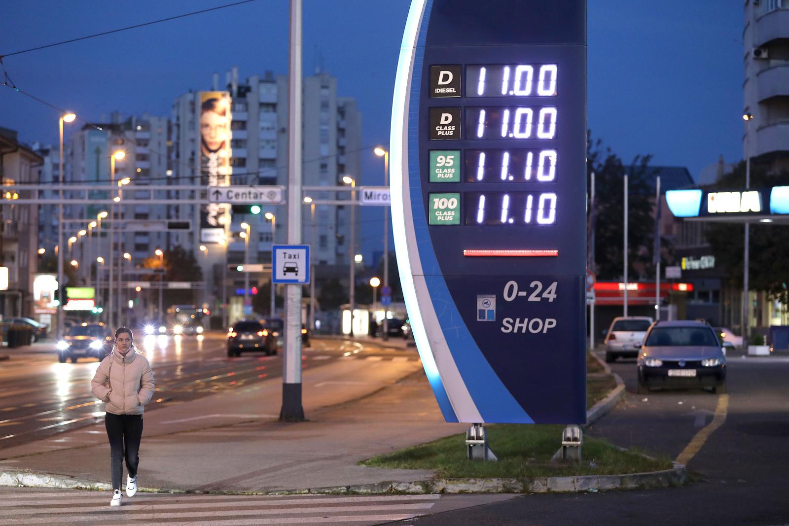 Vlada posebnom uredbom ograničila cijene goriva na benzinskim postajama Vlada posebnom uredbom ograničila cijene goriva na benzinskim postajama
