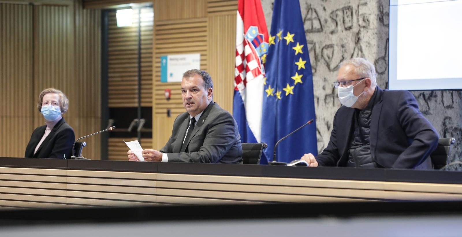 Zagreb: Nacionalni stožer za civilnu zaštitu održao konferenciju za medije