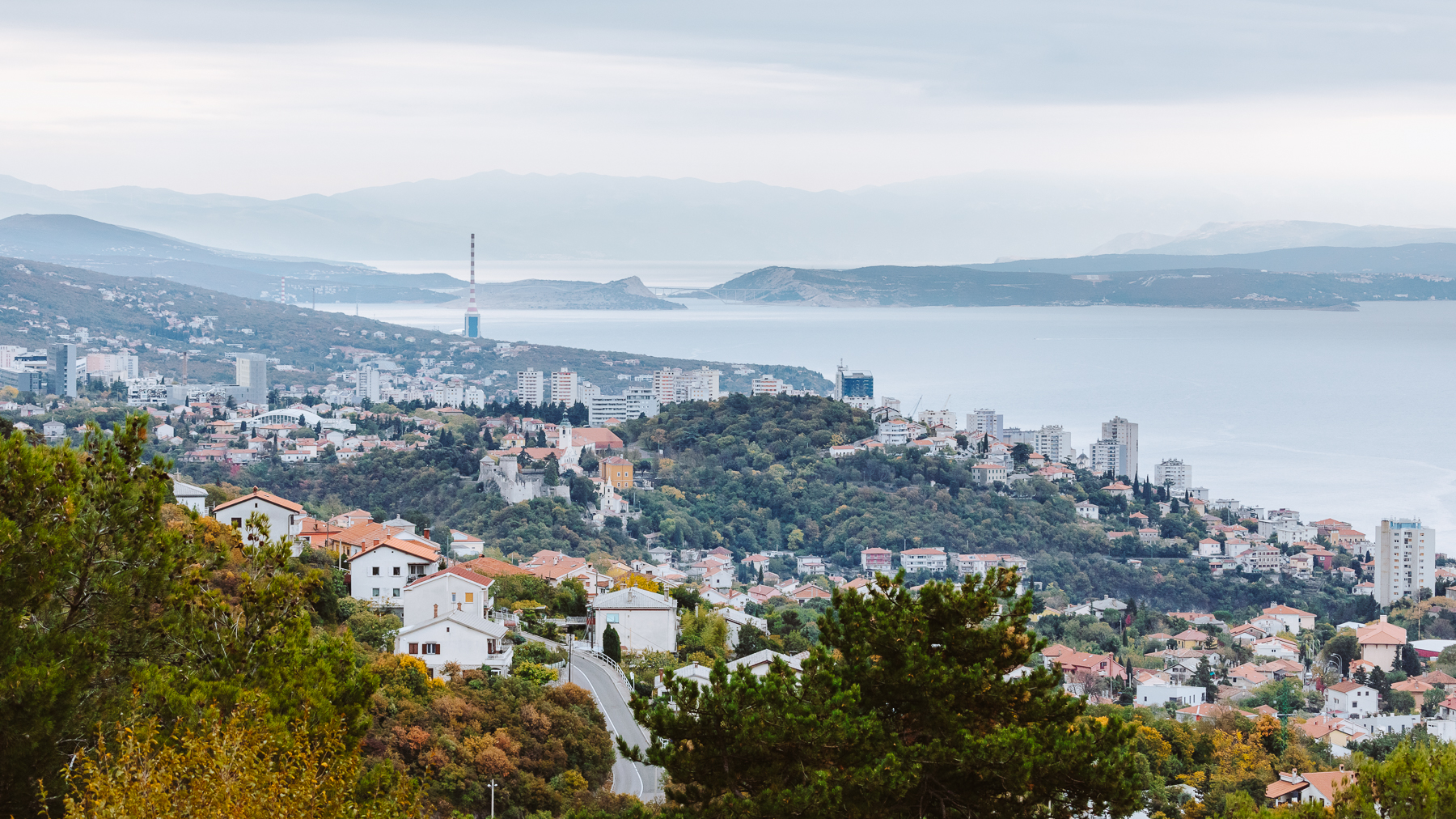 Rijeka panorama ilustrativna-4