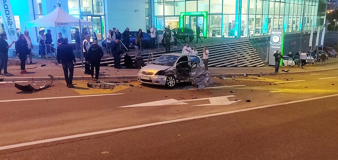 nesreća porshe entar 031021