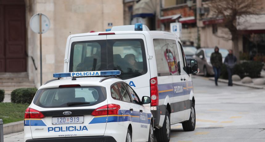 policija auto akcija ivo čagalj pixsell policija auto akcija ivo čagalj pixsell