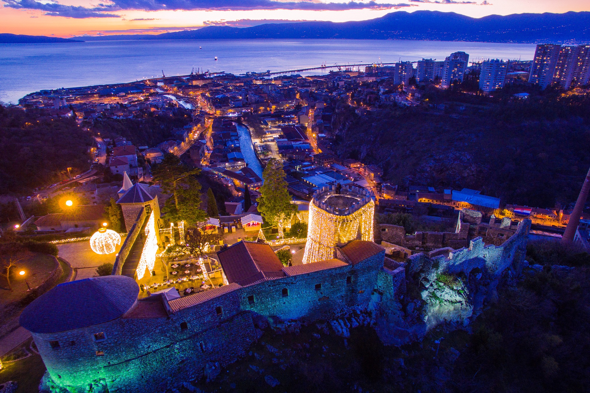 advent na gradini dron panorama visit rijeka