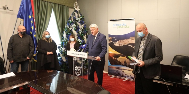 Rijeka:  Redovna konferencija za medije župana Zlatka Komadine