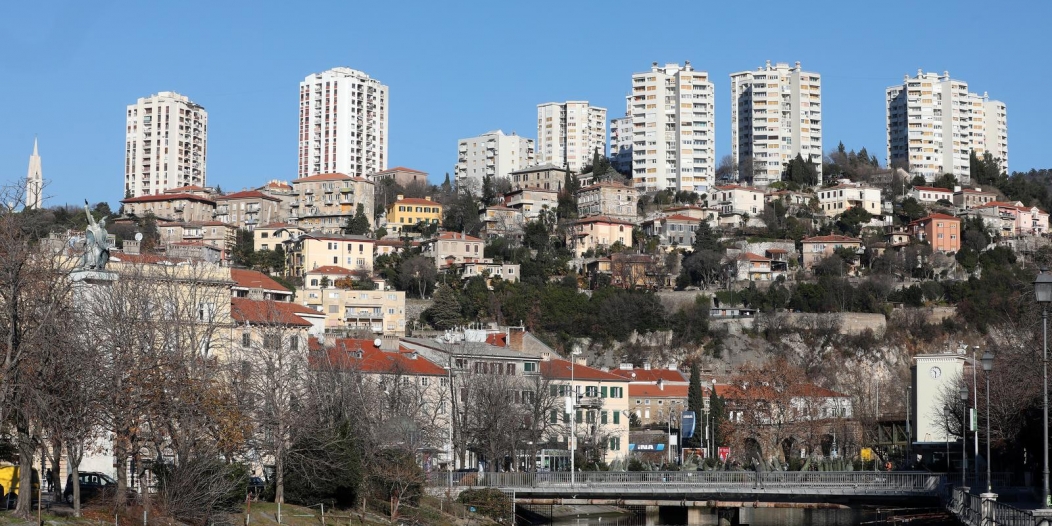 Pogled s Mrtvog kanala i Rječne na gradska naselja Pogled s Mrtvog kanala i Rječne na gradska naselja