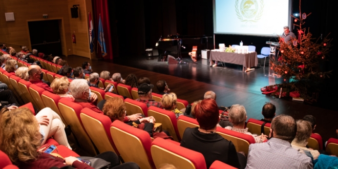 opatija promocija prvih 70 dogina planinarskgo drustva (1)