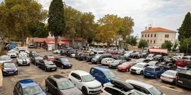 parkiralište pula srećko niketić pixsell