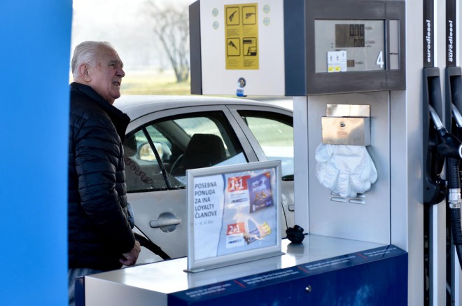 Vlada odmrznula cijene goriva