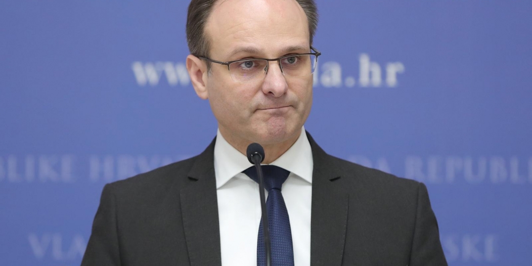 Zagreb: Zvonimir Frka-Petešić o izbacivanju znanstvenika iz Vladina Znanstvenoga savjeta Zagreb: Zvonimir Frka-Petešić o izbacivanju znanstvenika iz Vladina Znanstvenoga savjeta