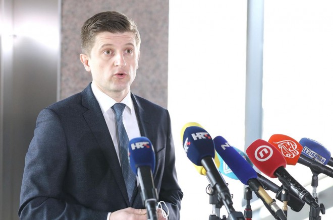 Zagreb: Zdravko Marić prije sjednice Vlade obratio se medijima