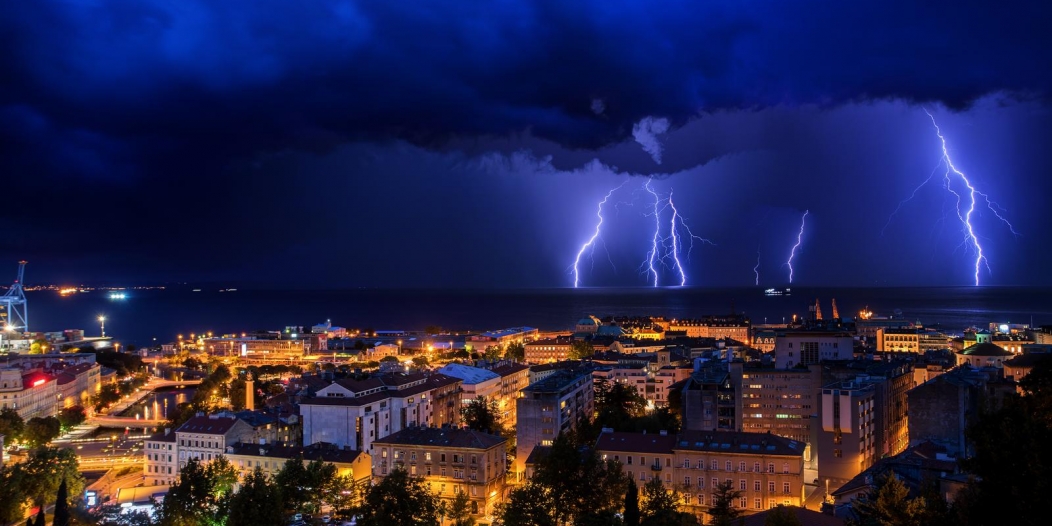 Munje nad Kvarnerom Munje nad Kvarnerom