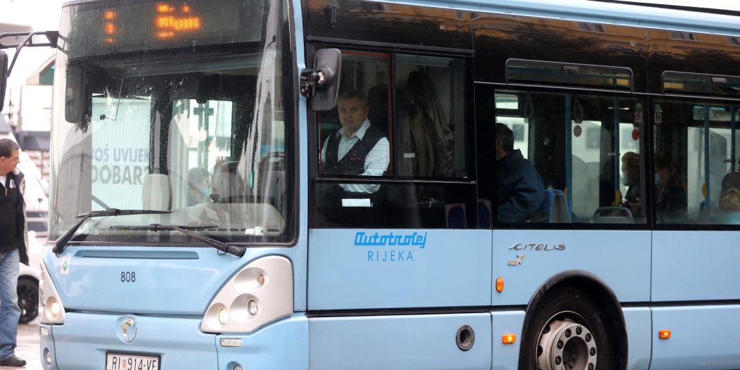 RIjeka: Autobusni prijevoznik Autotrolej povećat će cijene prijevoza za 20 posto RIjeka: Autobusni prijevoznik Autotrolej povećat će cijene prijevoza za 20 posto