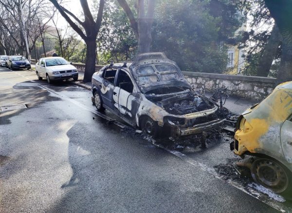 požar auto pećine 1