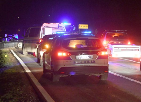 Ćurlovac: U prometnoj nesreći sudjelovalo pet automobila
