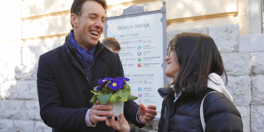 kirigin podjela cvijeca opatija kirigin podjela cvijeca opatija