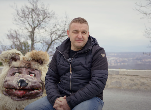 KASTAVAC mjeseca