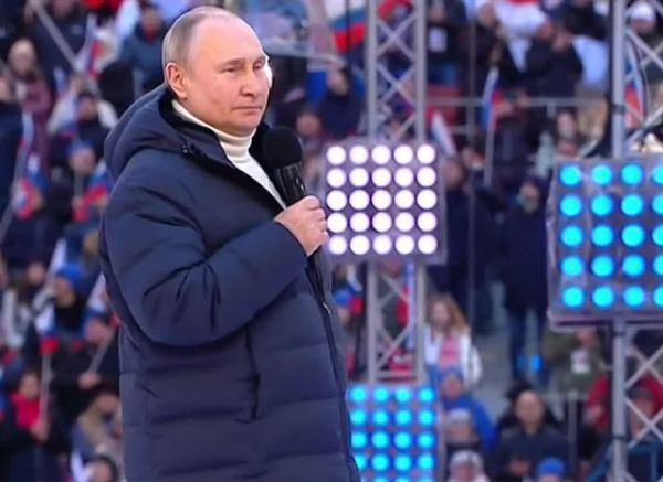 PUTIN MOSKVA STADION RTL