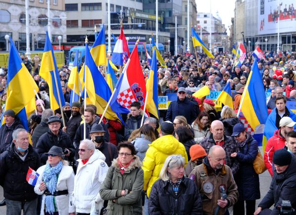 Zagreb: Građani se okupili na skupu podrške Ukrajini