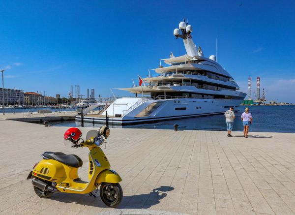 Pula: Na rivi usidrena jahta Avantage vrijedna 200 milijuna dolara