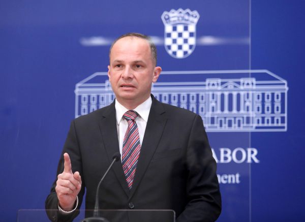 Zagreb: Siniša Hajdaš Dončić o Nacionalnom planu oporavka