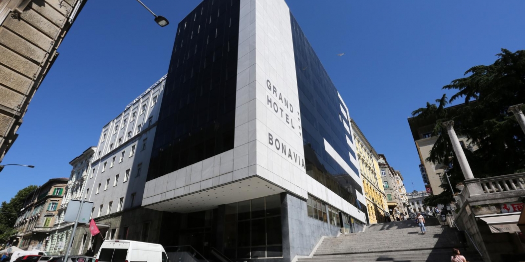 Rijeka: Hotel Bonavia u centru grada zatvoren zbog nedostatka gostiju Rijeka: Hotel Bonavia u centru grada zatvoren zbog nedostatka gostiju
