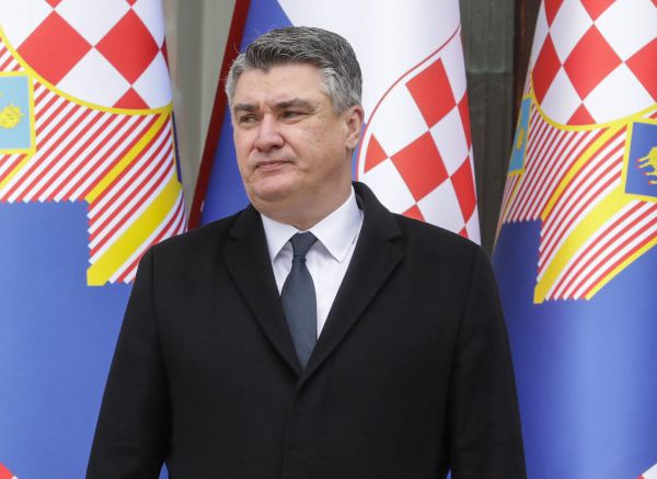Zagreb: Predsjednik Milanović dodijelio je odlikovanja na obilježavanju 28. obljetnice Počasno-zaštitne bojne