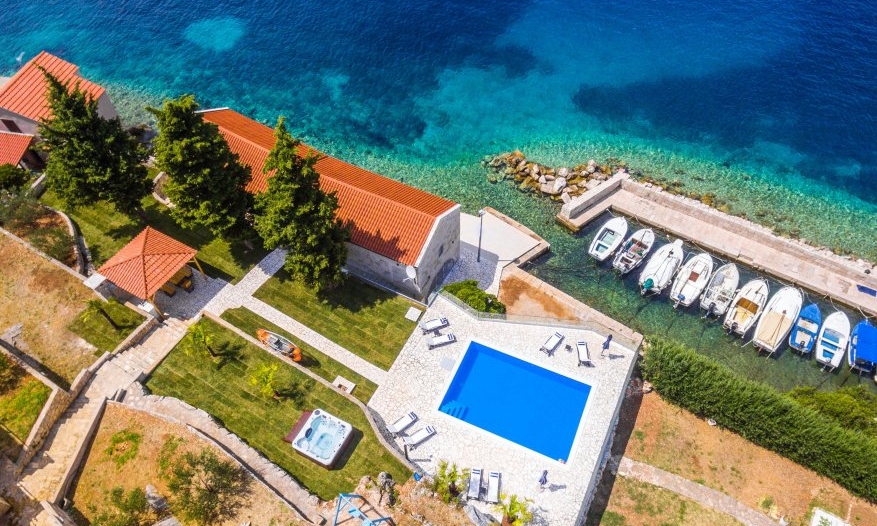 villa-gabriela-from-air-31 facebook villa-gabriela-from-air-31 facebook