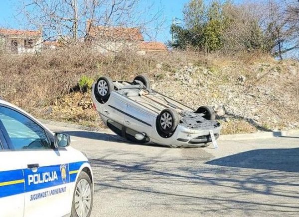 AUTO-NA-KROVU-PULAC-130222