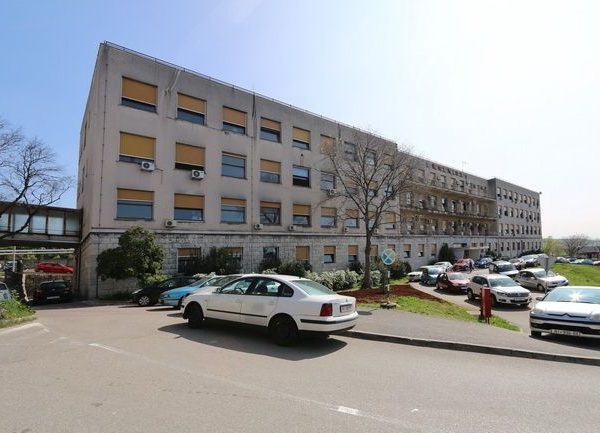 KBC SUSAK pARKING PARKIRANJE