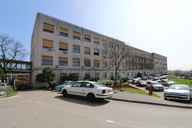 KBC SUSAK pARKING PARKIRANJE KBC SUSAK pARKING PARKIRANJE