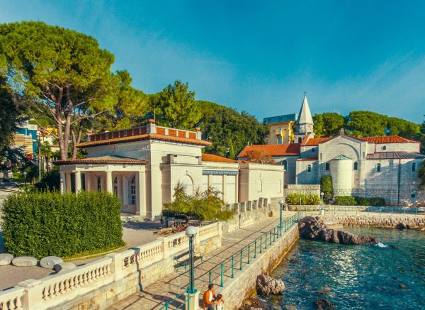 Opatija_Lungomare_Proces_Media-2048×1535 Opatija_Lungomare_Proces_Media-2048×1535