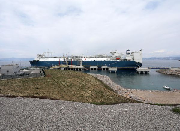 Tomislav Ćorić i Jernej Vrtovec posjetili su LNG terminal u Omišlju