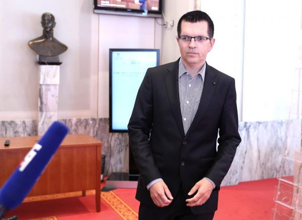Zagreb: Branimir Bunjac napušta Sabor i Živi zid Zagreb: Branimir Bunjac napušta Sabor i Živi zid