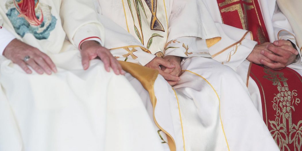 Koprivnica: Procesija povodom 30. godišnjice župe Uznesenja Blažene Djevice Marije Koprivnica: Procesija povodom 30. godišnjice župe Uznesenja Blažene Djevice Marije