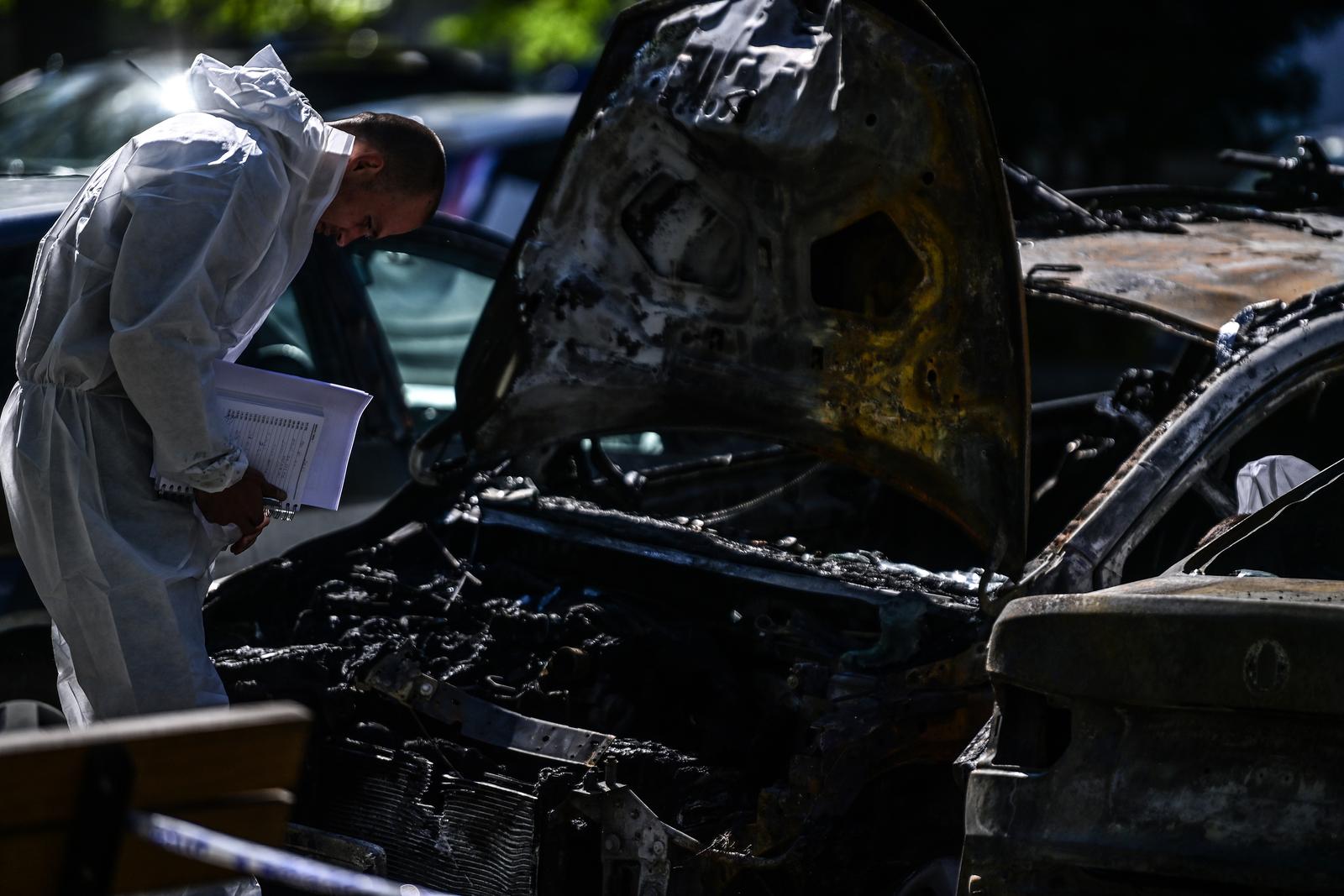 Zagreb: U Utrinama tijekom noći izgorjela četiri automobila