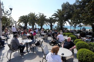Opatija: Stigli brojni turisti za uskrsne blagdane