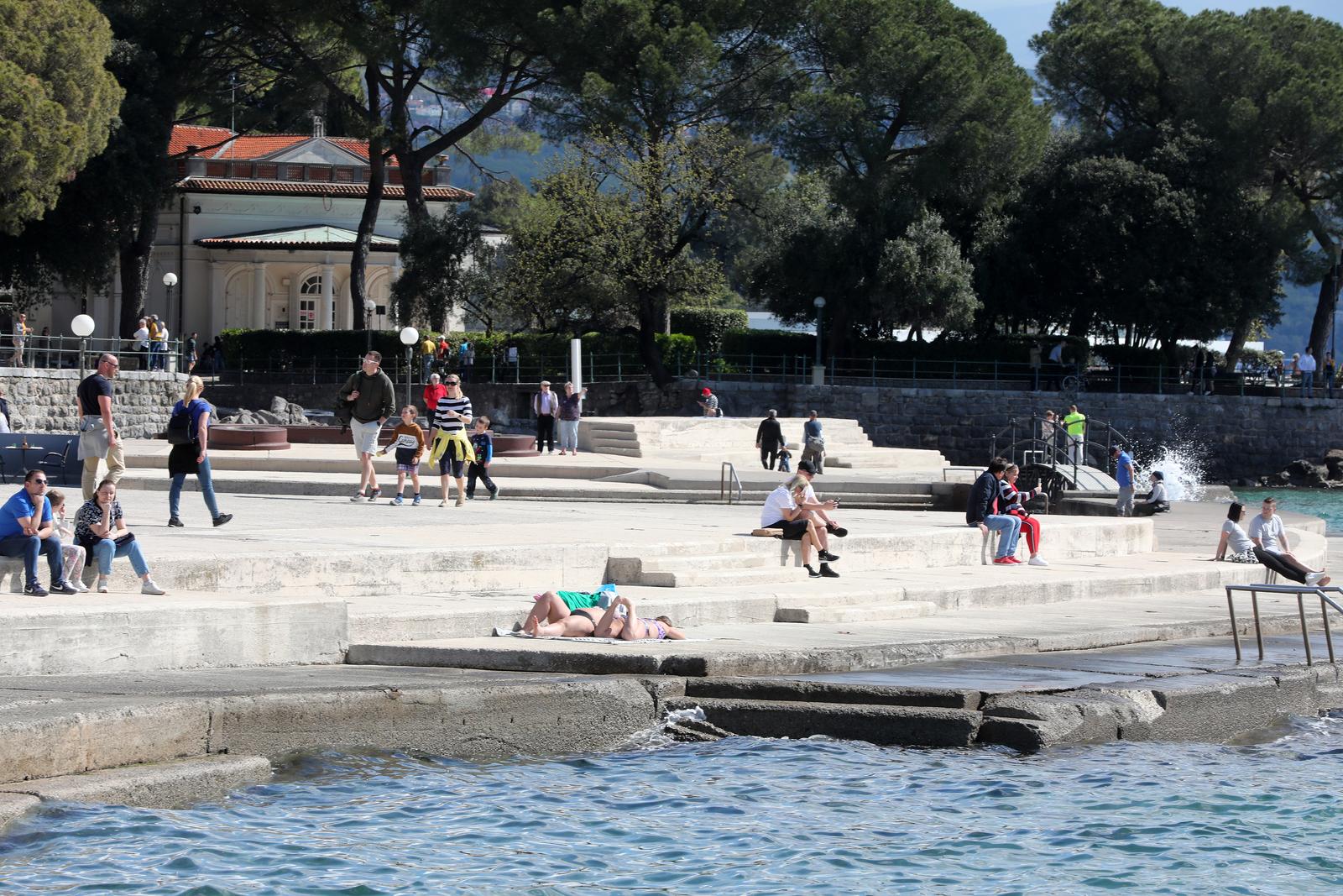 Opatija: Stigli brojni turisti za uskrsne blagdane
