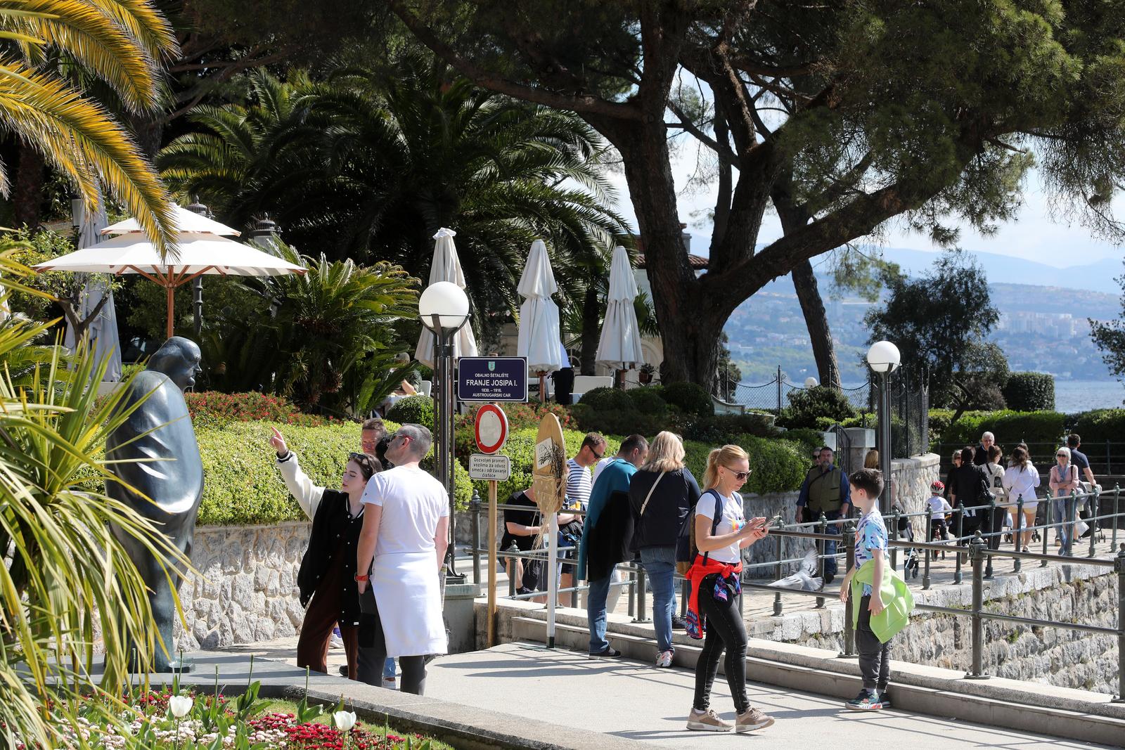 Opatija: Stigli brojni turisti za uskrsne blagdane