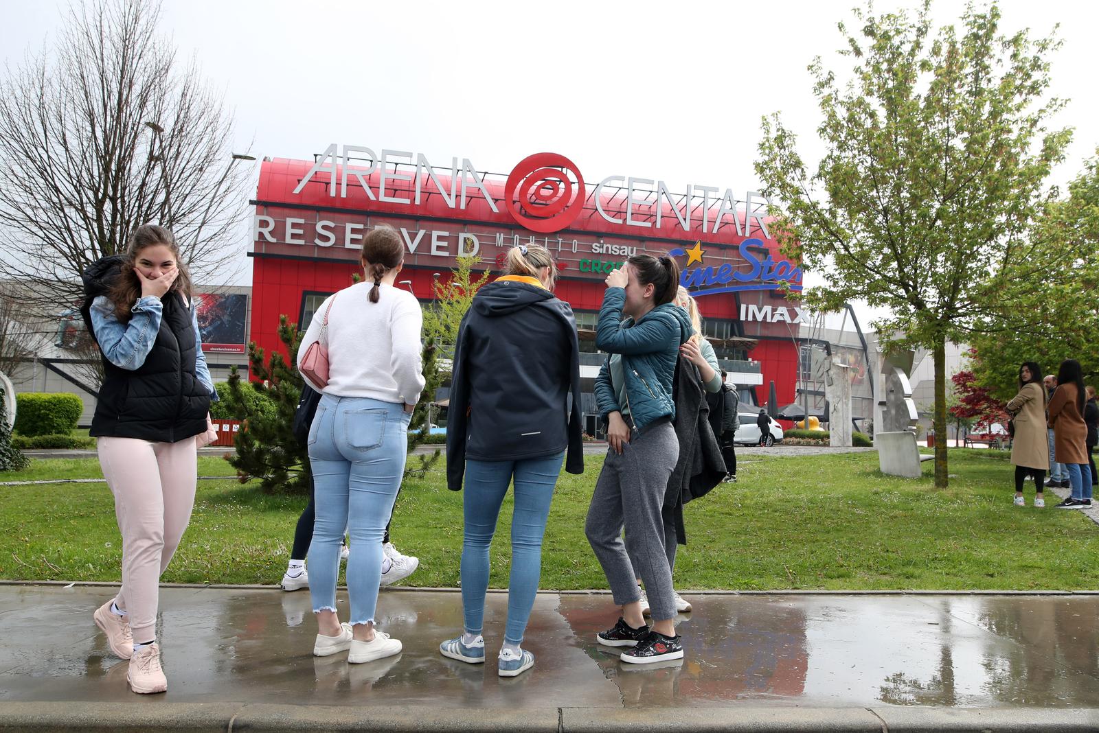 Zbog dojave o bombi evakuiran Arena centar