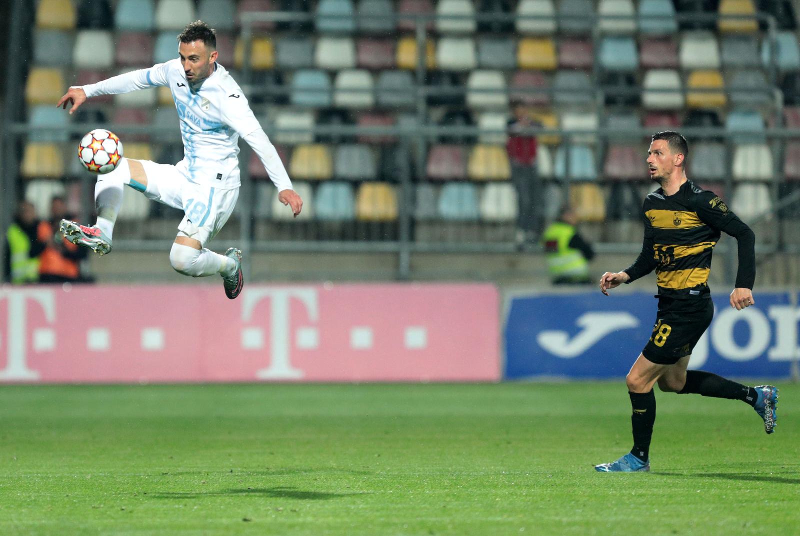 Rijeka i Osijek susreli se u 32. kolu 1. HNL Rijeka i Osijek susreli se u 32. kolu 1. HNL