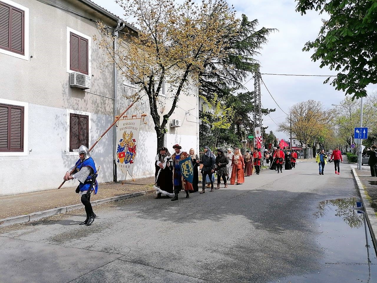 Povratak-Frankopana-2022.-svečani-mimohod-1