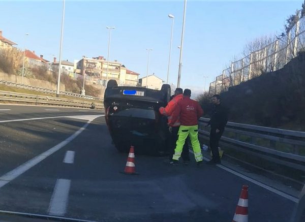 diracje-na-krovu-punto_LI