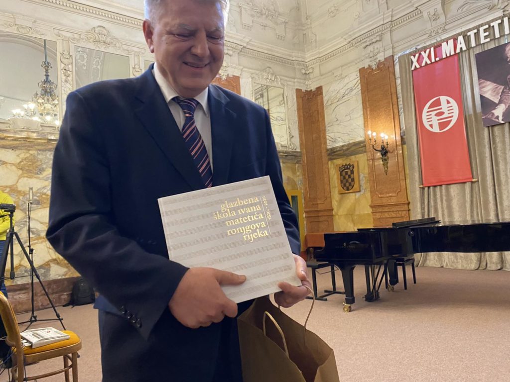 monografija glazbena skola ivan matetic ronjgov (1) monografija glazbena skola ivan matetic ronjgov (1)
