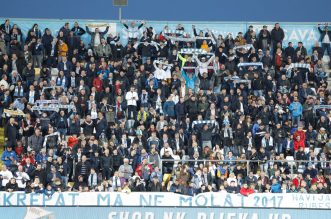 rijeka dinamo navijači 100422 18 rijeka dinamo navijači 100422 18