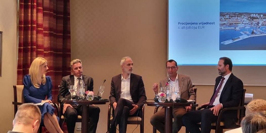 Gradonačelnik-Filipović-na-međunarodnoj-konferenciji-o-razvoju-nekretnina-1 Gradonačelnik-Filipović-na-međunarodnoj-konferenciji-o-razvoju-nekretnina-1