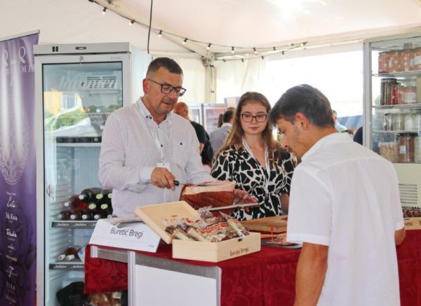 Međunarodni-eno-gastro-festival-WineRi-2