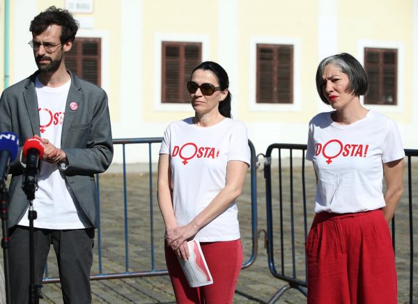 Zagreb: Konferencija za medije uoči prosvjeda protiv kršenja zakona i uskrate medicinske skrbi ženama
