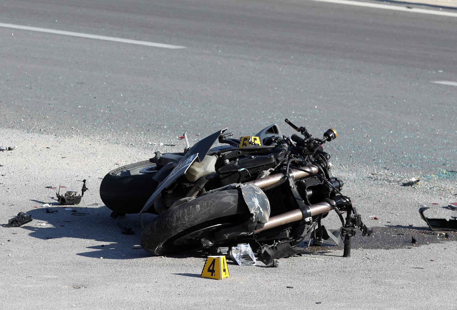 U prometnoj nereći kod Brodarice teško stradao motociklist U prometnoj nereći kod Brodarice teško stradao motociklist